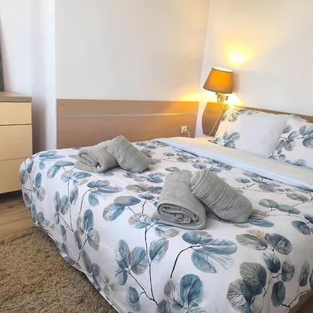 Rilska - Center And Sea Garden Burgas Stad