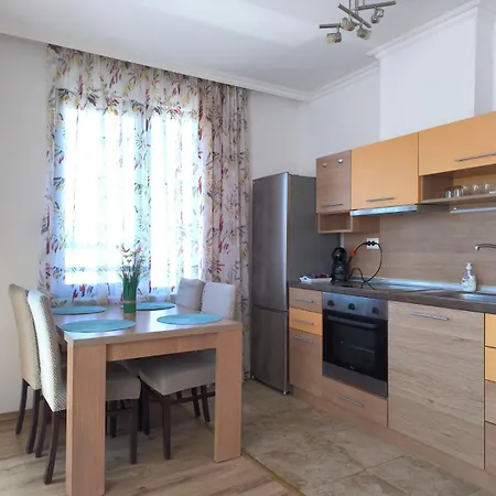 Rilska - Center And Sea Garden * Burgas Stad