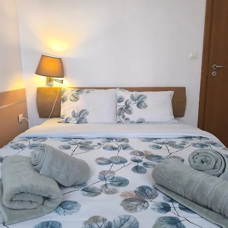 Rilska - Center And Sea Garden Burgas City