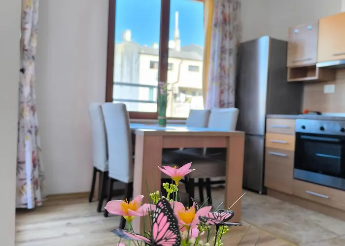 Rilska - Center And Sea Garden Burgas City
